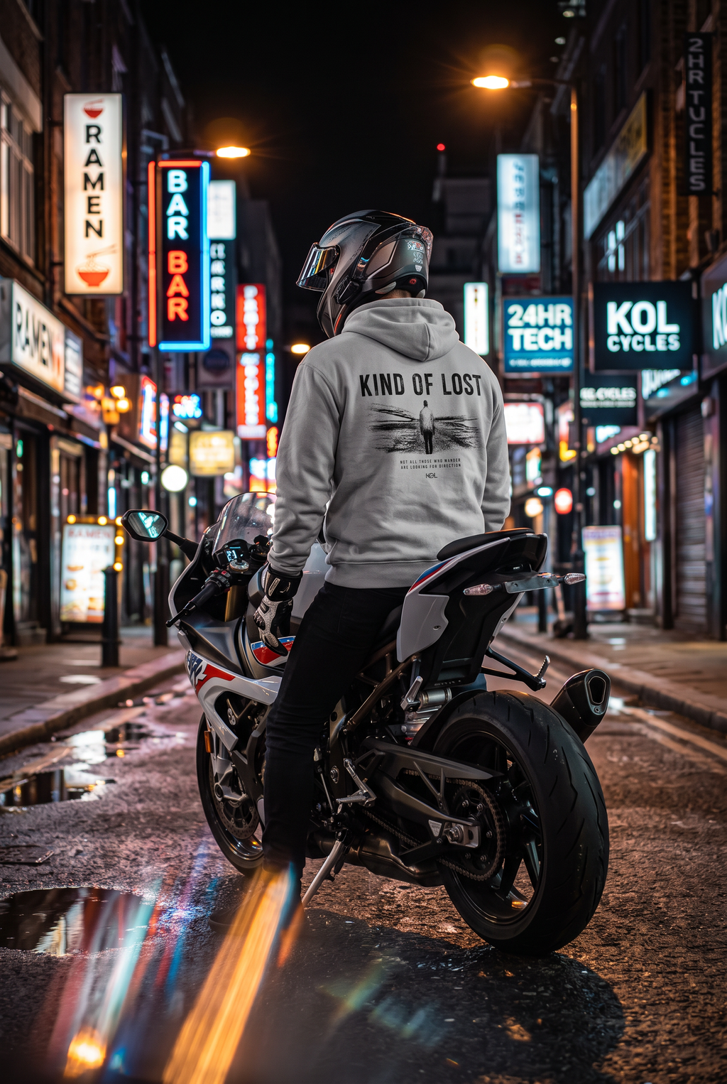 KIND OF LOST WORDMARK SNOW WASH OVERSIZED HOODIE