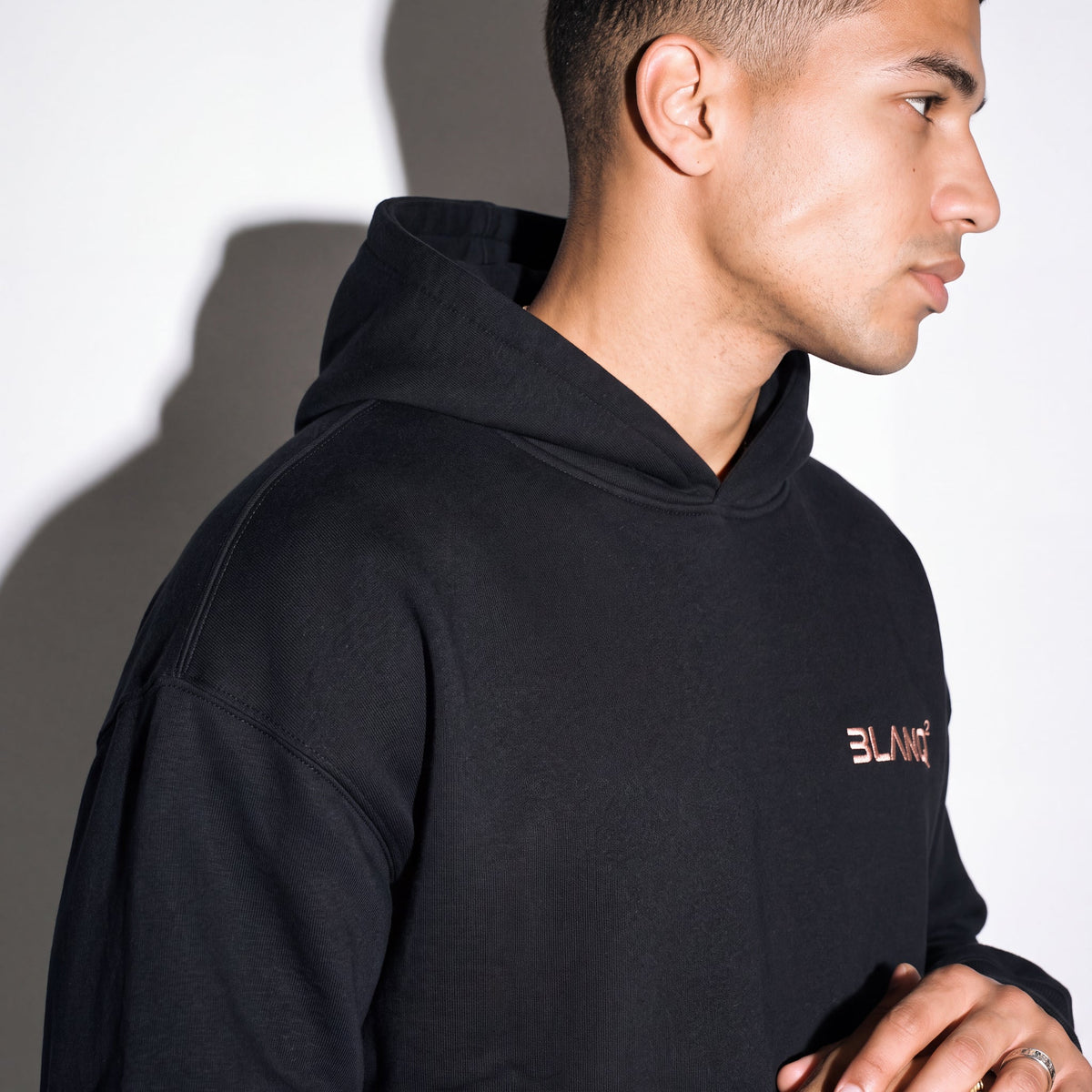 BLACK BASICS OVERSIZED HEAVYWEIGHT HOODIE - BLANQ²