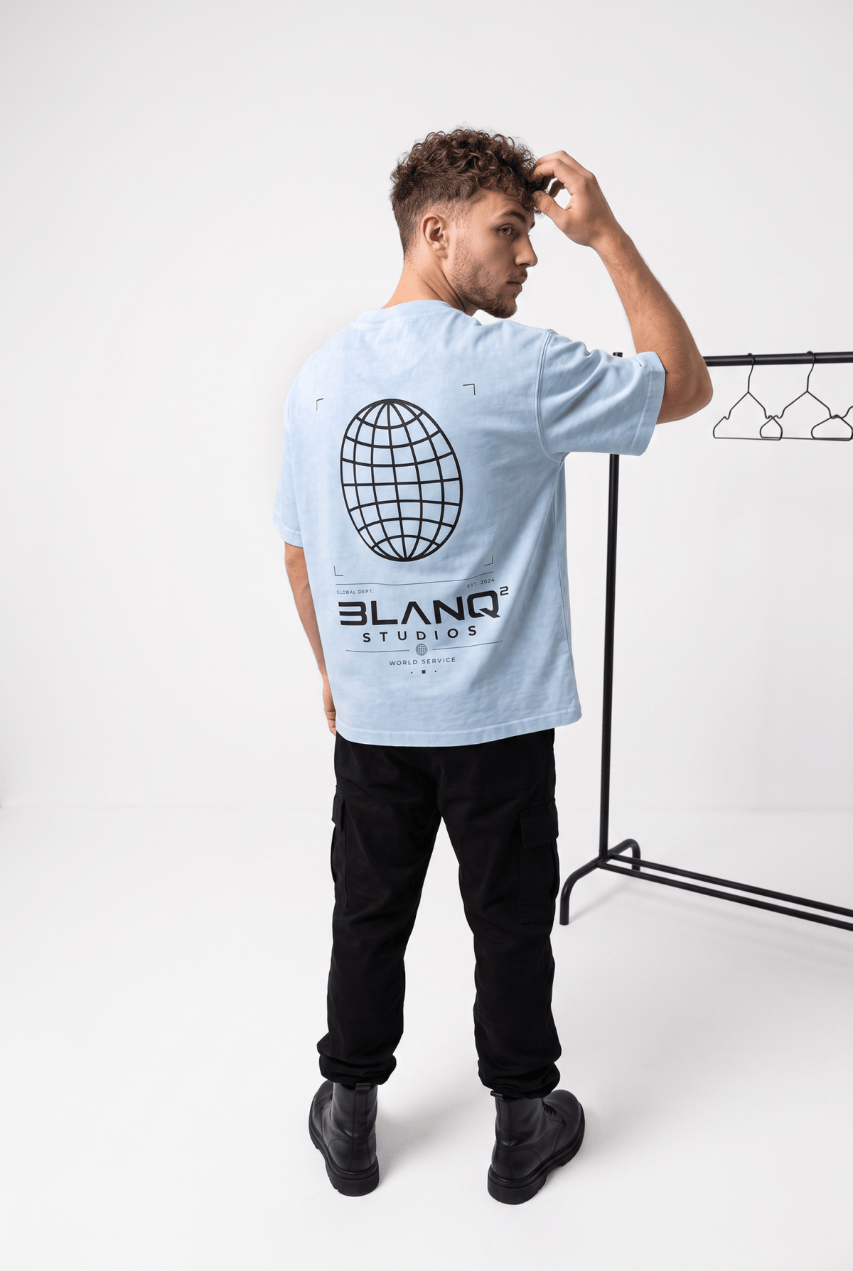 Globe Studios Overweight T-Shirt - BLANQ²