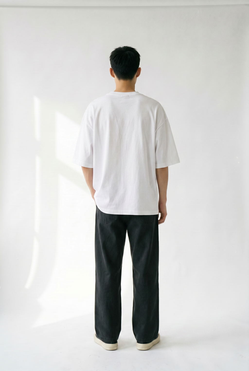 S1:E1 WHITE BASICS T-SHIRT