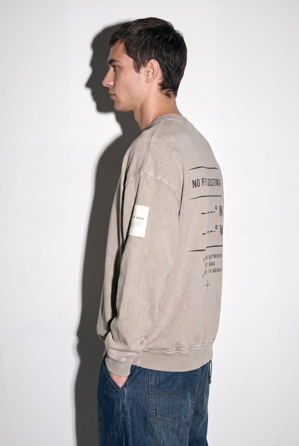 NO FIXED DESTINATION SNOW WASH OVERSIZED SWEATSHIRT - BLANQ²